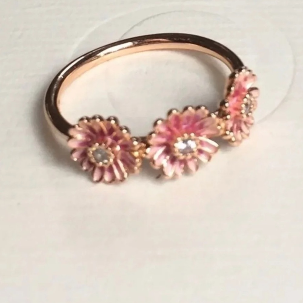 Pink Daisy trio Ring size 6.5